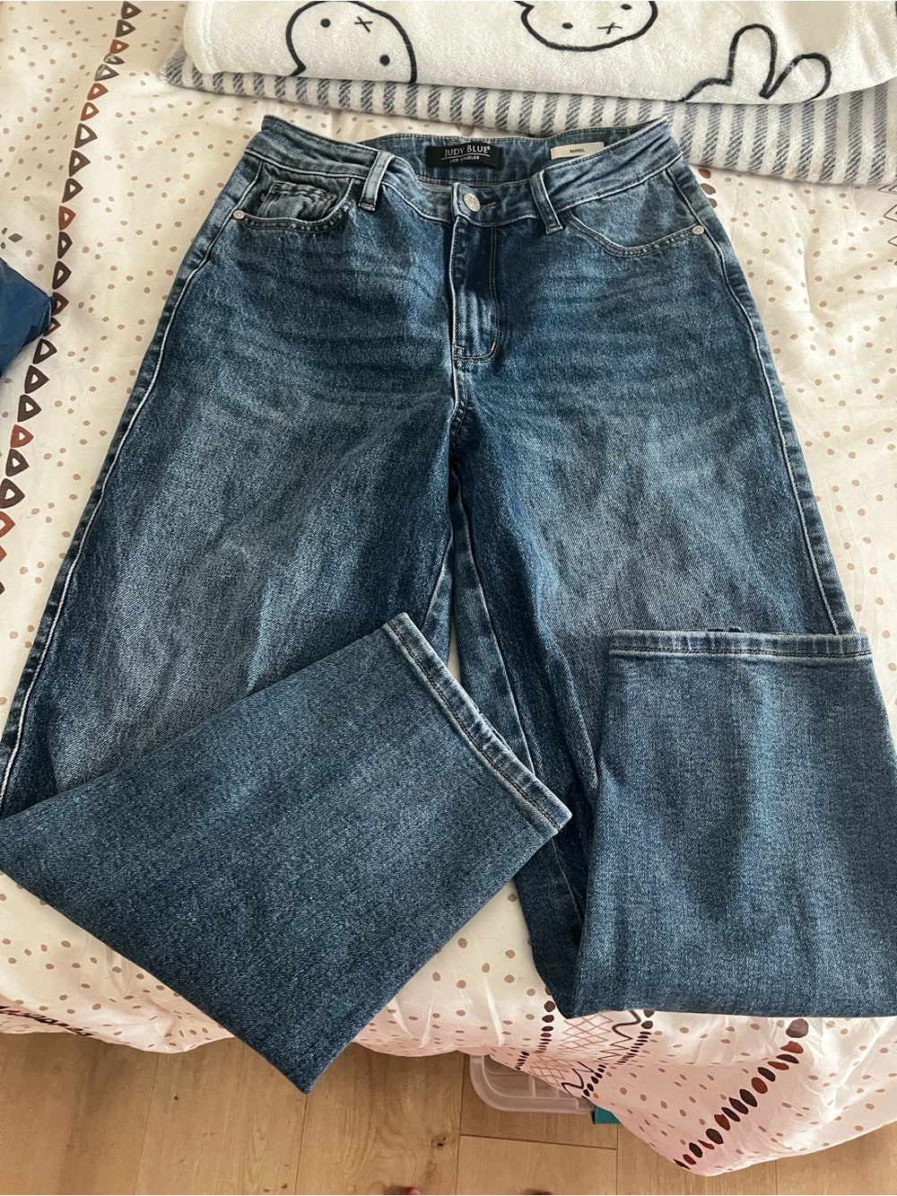 Judy Blue new Barrel jeans